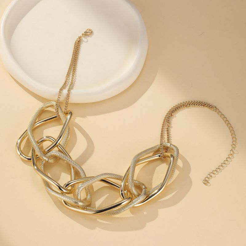 Sivara Fashion Gold Metal Chain Necklace