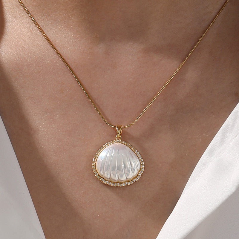 Sivara Gold Titanium Steel Inlaid Zirconium Shell Necklace
