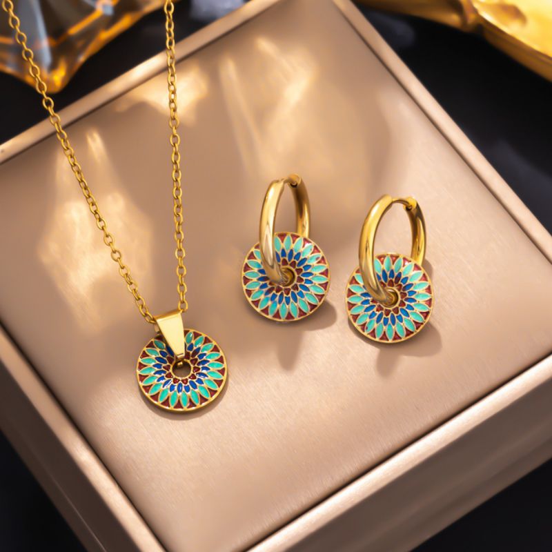 Sivara Gold Stainless Steel Printed Round Necklace & Earring Set