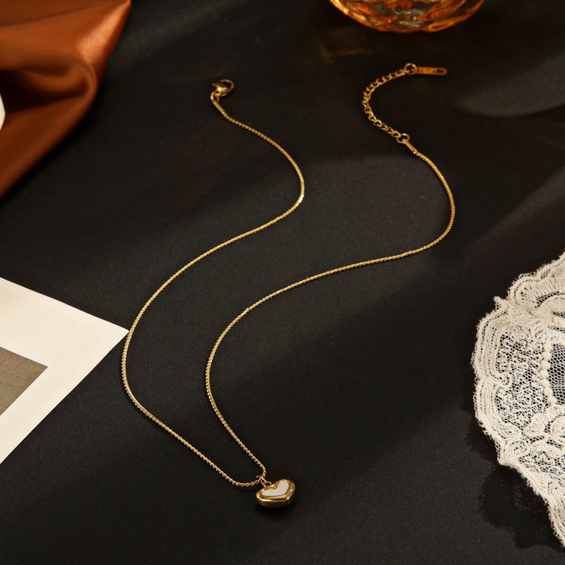 Sivara Gold Irregular Heart Necklace – Stainless Steel